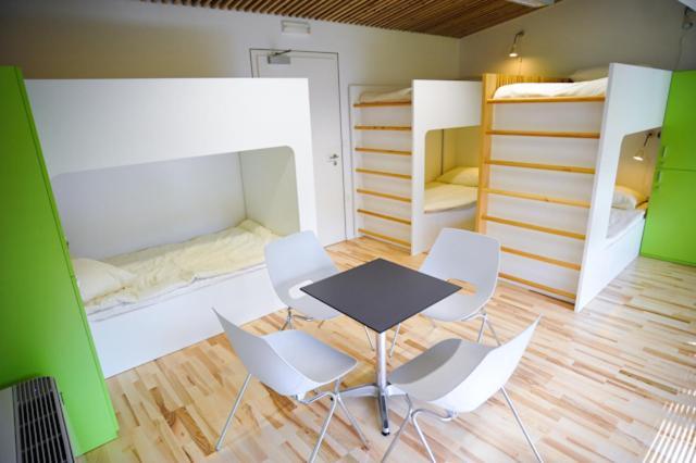 Youth Hostel Ajdovscina Quarto foto